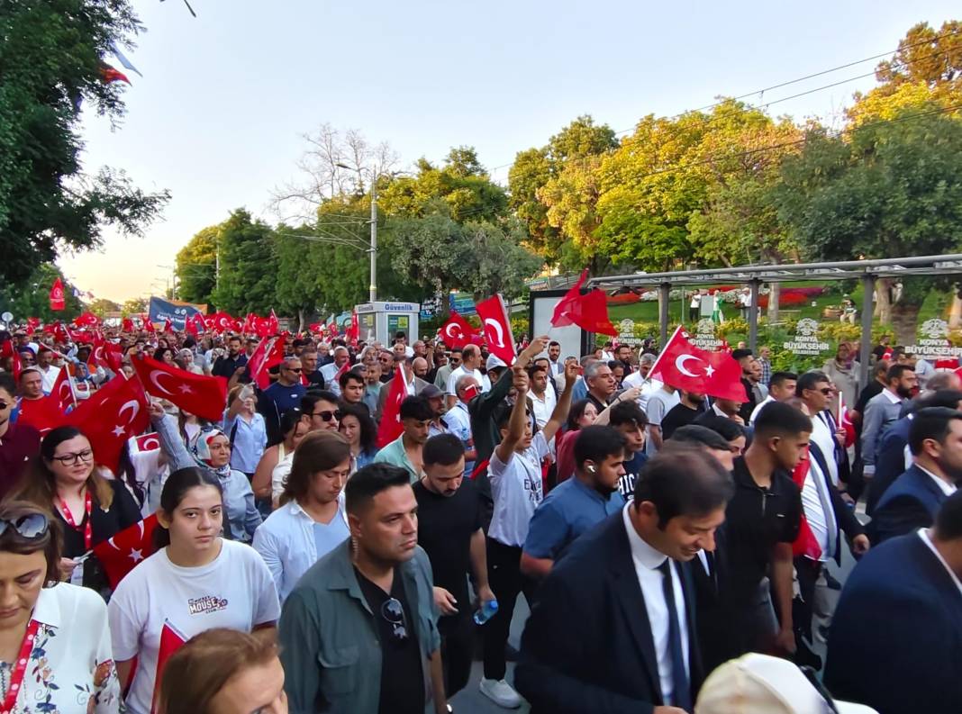 Konya'da 15 Temmuz için binler yürüdü! 8